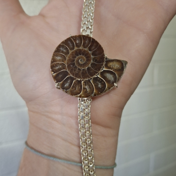 New Amonite Fossil Silver Bracelet. - Picture 2 of 13